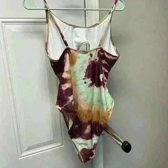 Missguided Multi-Color Tie Dye High Leg Cut Out Swimsuit - Size 12 - NWT - Picture 3 of 5